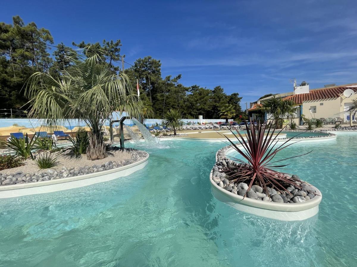 圣伊莱尔·德列 Camping Les Chouans酒店 外观 照片