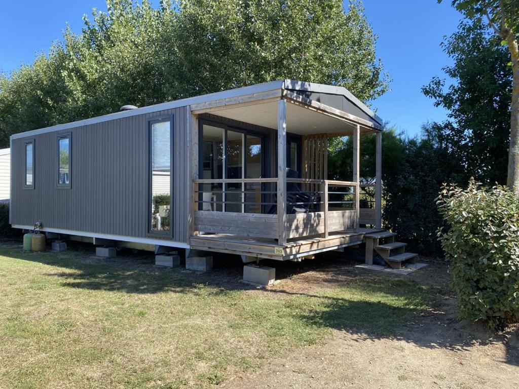 圣伊莱尔·德列 Camping Les Chouans酒店 外观 照片