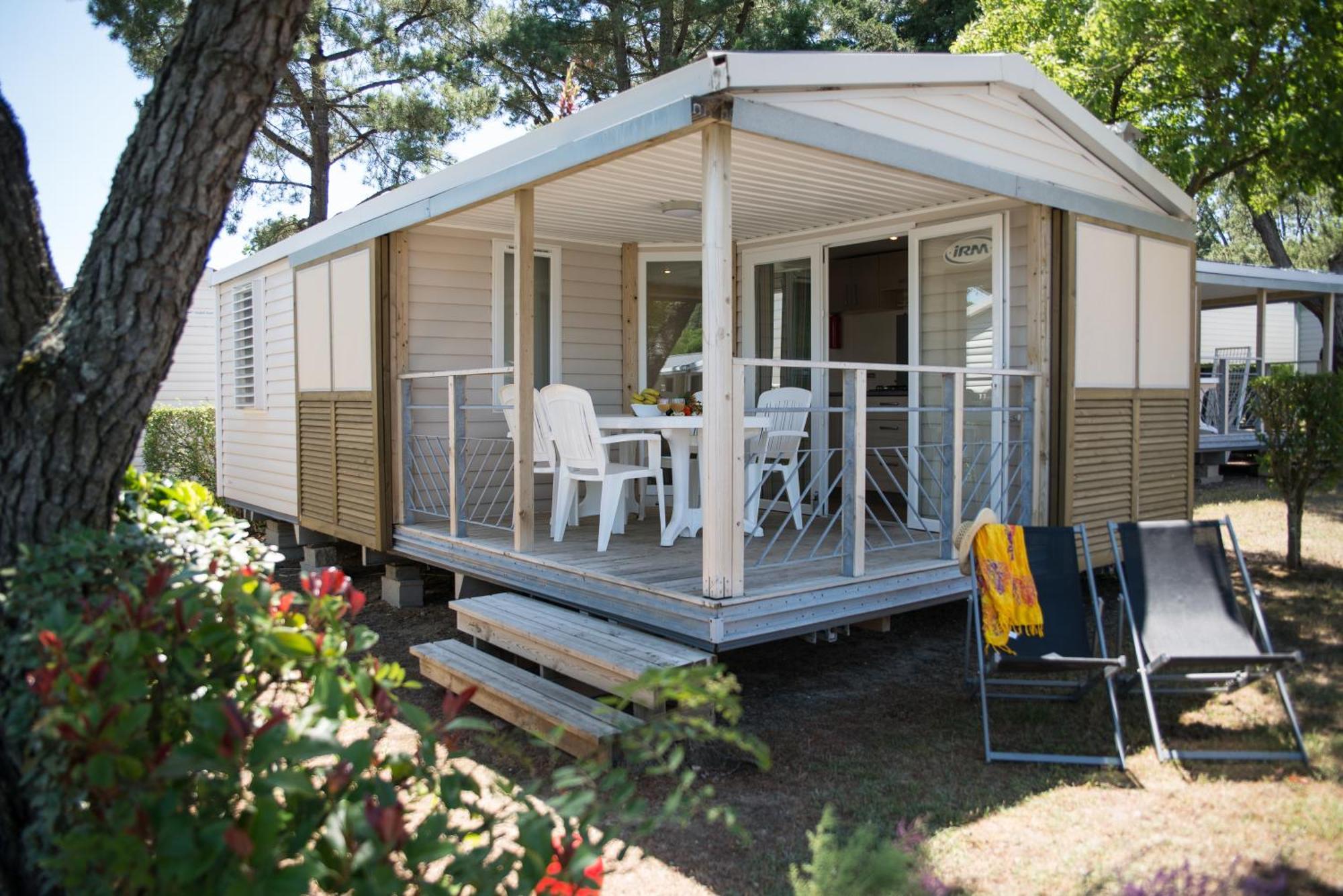 圣伊莱尔·德列 Camping Les Chouans酒店 外观 照片